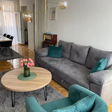 아파트 Filip Lux Center *